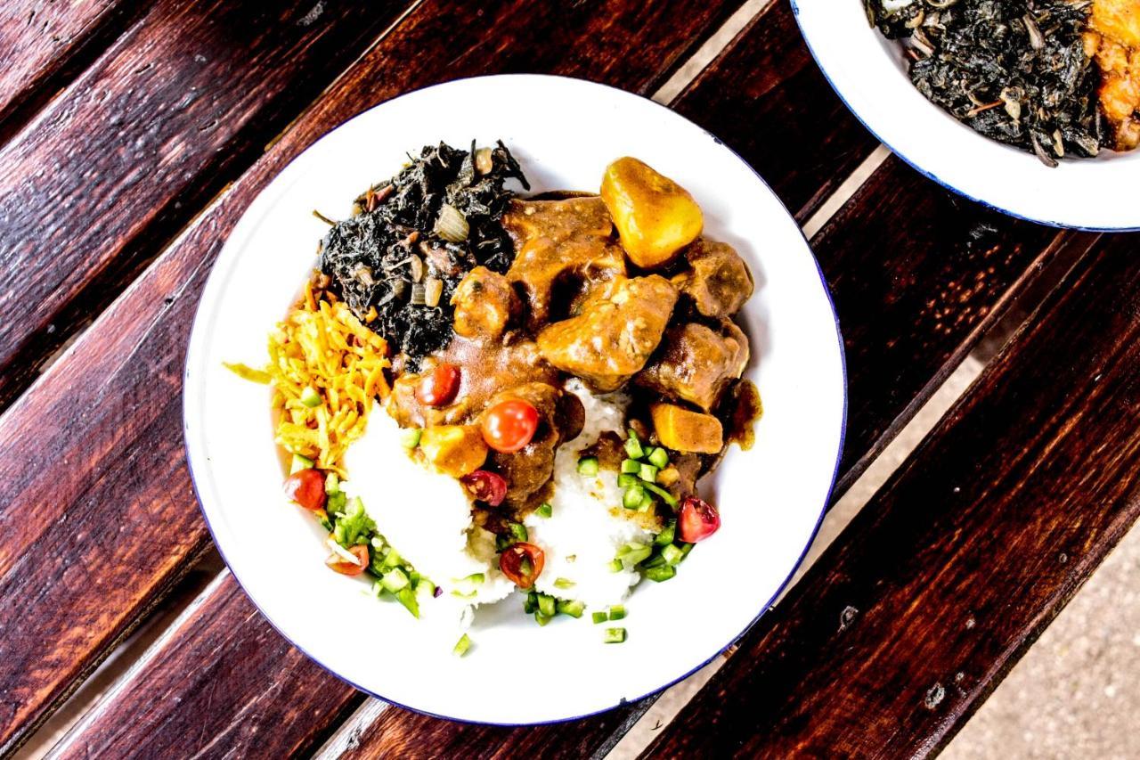 بيت شباب Lebo'S Soweto Backpackers المظهر الخارجي الصورة