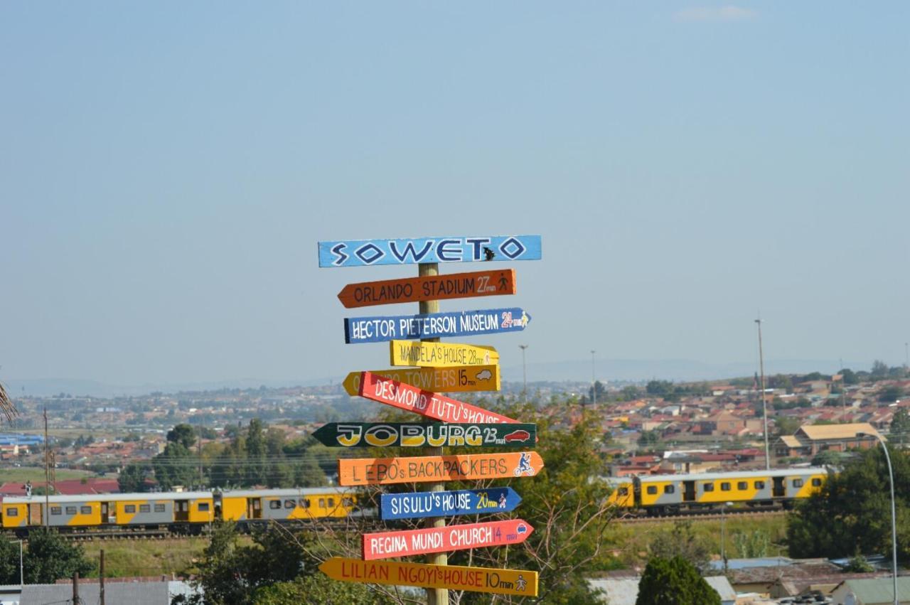 بيت شباب Lebo'S Soweto Backpackers المظهر الخارجي الصورة