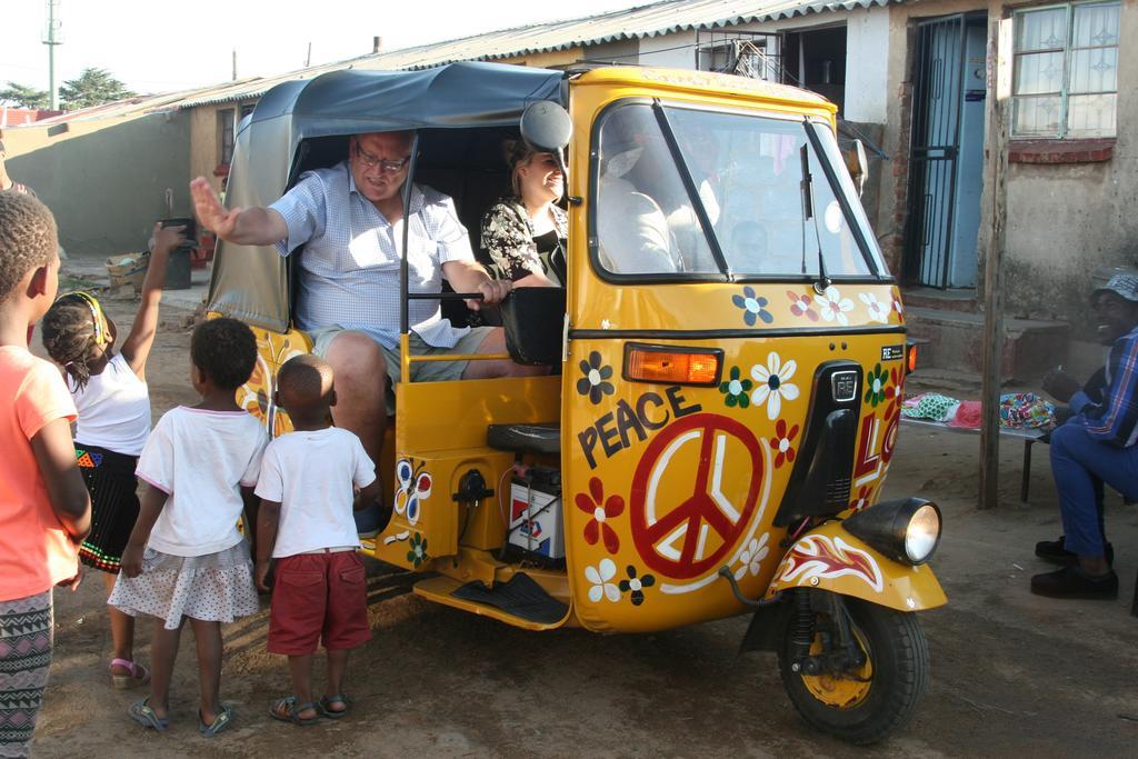بيت شباب Lebo'S Soweto Backpackers المظهر الخارجي الصورة